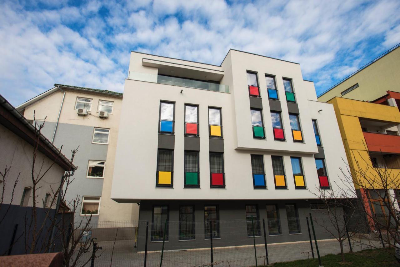 Lira Holiday Apartments Satu Mare Exterior foto