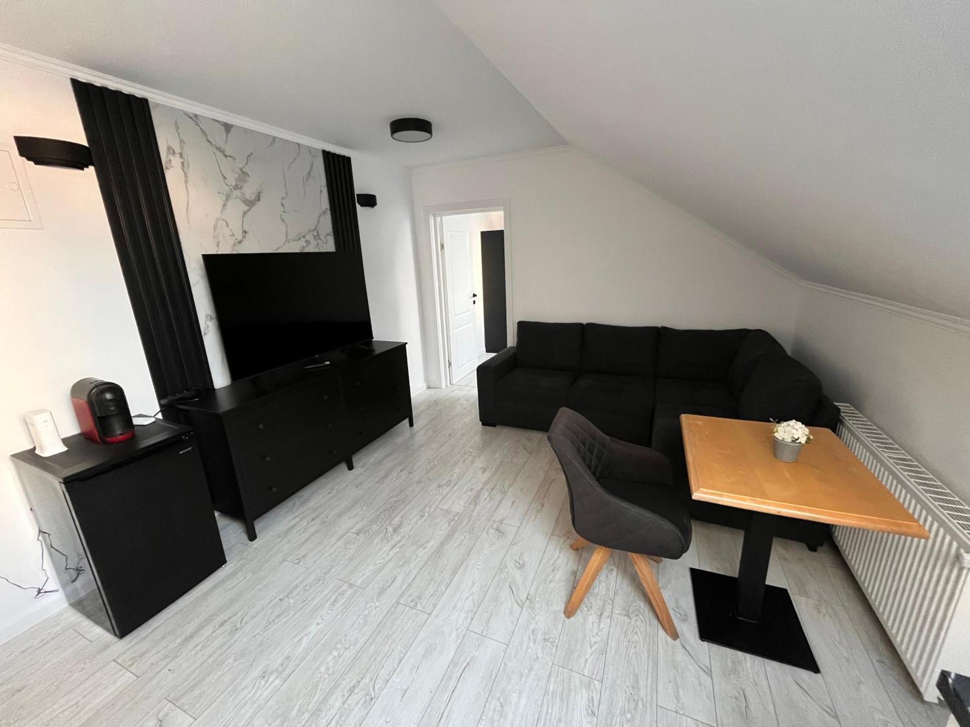 Lira Holiday Apartments Satu Mare Exterior foto
